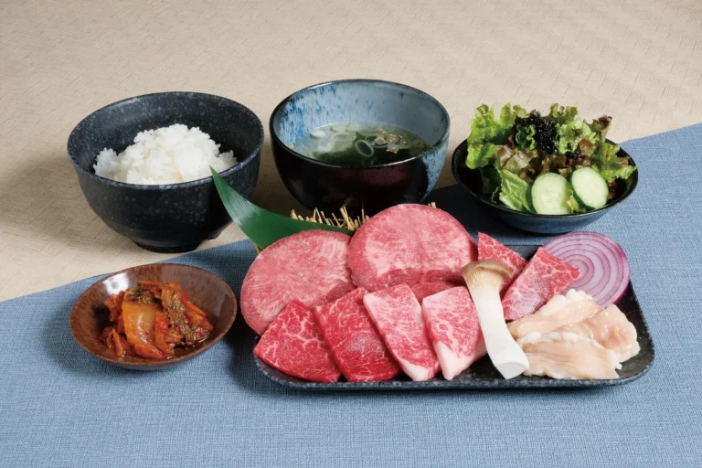 牛上塩タンと黒毛和牛の極みランチ